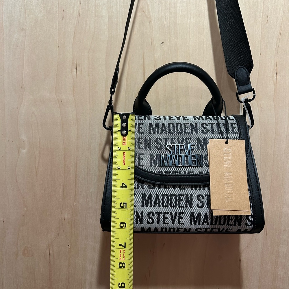 Steve Madden Black and White Women’s Messenger Bag NWT - Picture 9 of 10